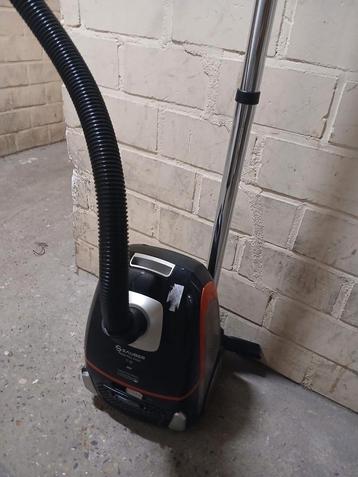 Sauber Stofzuiger - Gebruikt beschikbaar voor biedingen