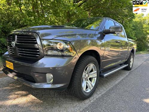Dodge Ram 1500 5.7 V8 Marge ,trekhaak, lm velgen,kleppensyst, Auto's, Dodge, Particulier, Te koop, RAM 1500, 4x4, ABS, Airbags