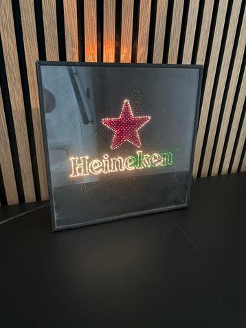 Fiber glass bewegende Heineken lichtbak / lichtreclame beschikbaar voor biedingen
