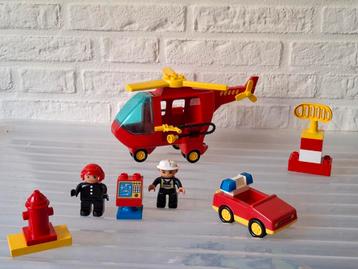 Duplo 2692. Brandweerhelikopter en brandweerauto beschikbaar voor biedingen
