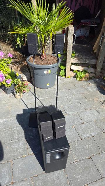 Bose Acoustimass 5 Serie III Speakerset met Stands beschikbaar voor biedingen