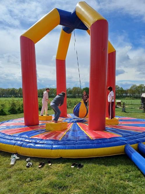 Swing him off/slingerbal te huur, huren, Hobby en Vrije tijd, Feestartikelen | Verhuur, Nieuw, Overige, Verzenden