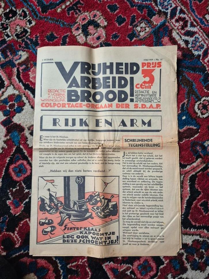 Vrijheid arbeid brood SDAP zeldzaam! SINTERKLAAS, Verzamelen, Militaria | Tweede Wereldoorlog, Overige soorten, Boek of Tijdschrift