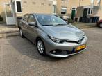 Toyota Auris 1.8 Hybrid Aspiration 5DR CVT 2017 G, 65 €/maand, 28 km/l, Euro 6, 4 cilinders