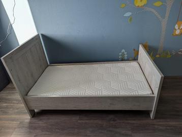 Juniorbed TWF Houston inclusief Aerosleep matras 140x70 beschikbaar voor biedingen