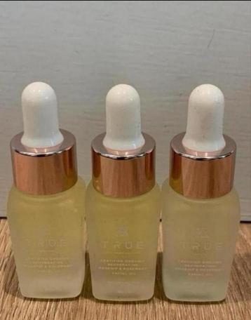 True certified organic rehydrating rosehip & rosemary facial beschikbaar voor biedingen