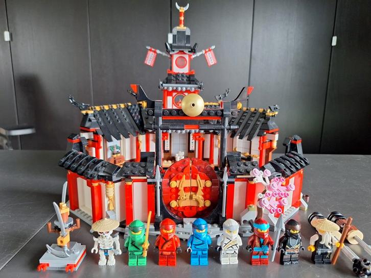 Lego 70670 ninjago het klooster van spinjitzu ninja's train, Kinderen en Baby's, Speelgoed | Duplo en Lego, Zo goed als nieuw