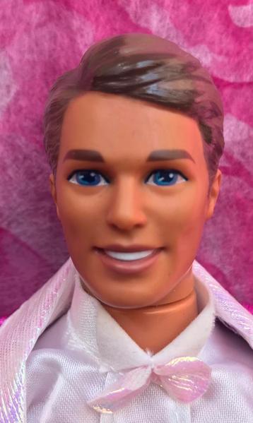 1993 Mattel Secret Hearts Ken #7998 beschikbaar voor biedingen