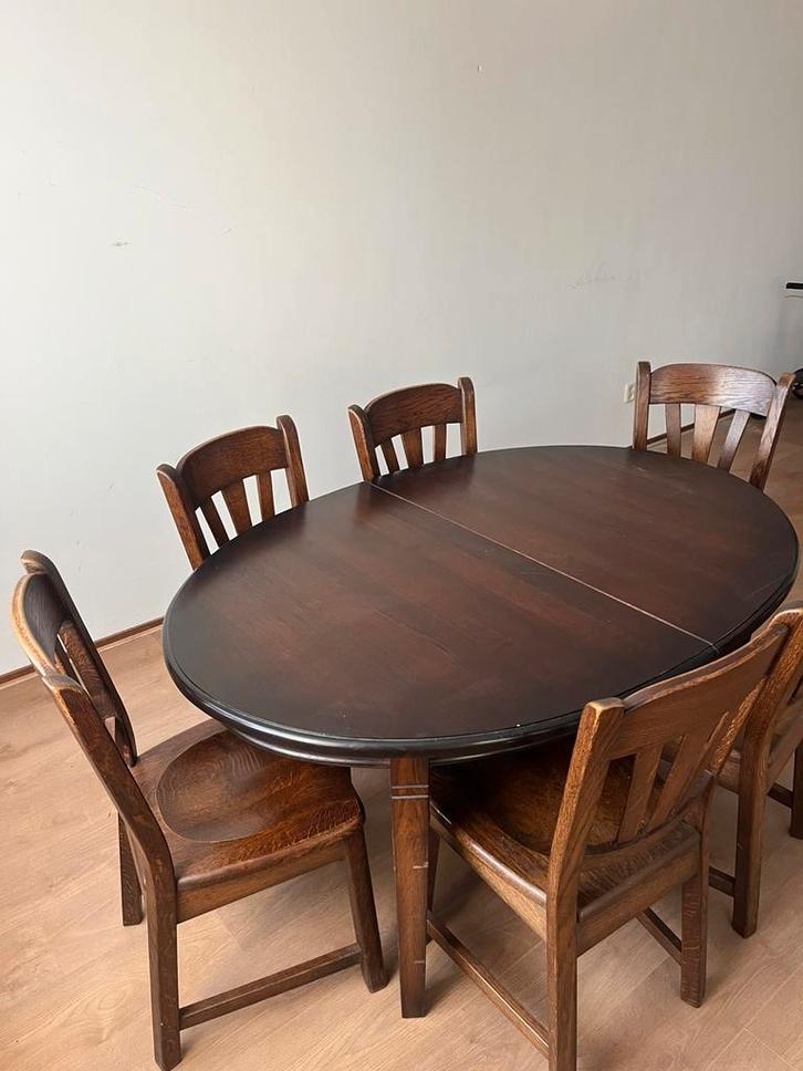 Massief eiken ovale eethoek met 6 stoelen, Huis en Inrichting, Complete eetkamers, Zo goed als nieuw, 4 tot 6 stoelen, Ophalen of Verzenden