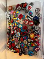 Buttons - Diverse Afmetingen, Verzamelen, Speldjes, Pins en Buttons, Ophalen of Verzenden, Gebruikt, Overige onderwerpen, Button