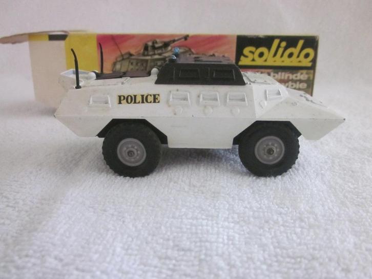 Solido Commando XM 706 Police nr. 224bis 1970 in doos., Hobby en Vrije tijd, Modelauto's | 1:43, Auto, Solido, Ophalen of Verzenden