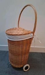 Vintage rieten boodschappen trolley, Ophalen, 30 cm of meer