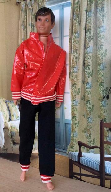 Sportieve outfit voor Barbie Ken (excl. pop) beschikbaar voor biedingen