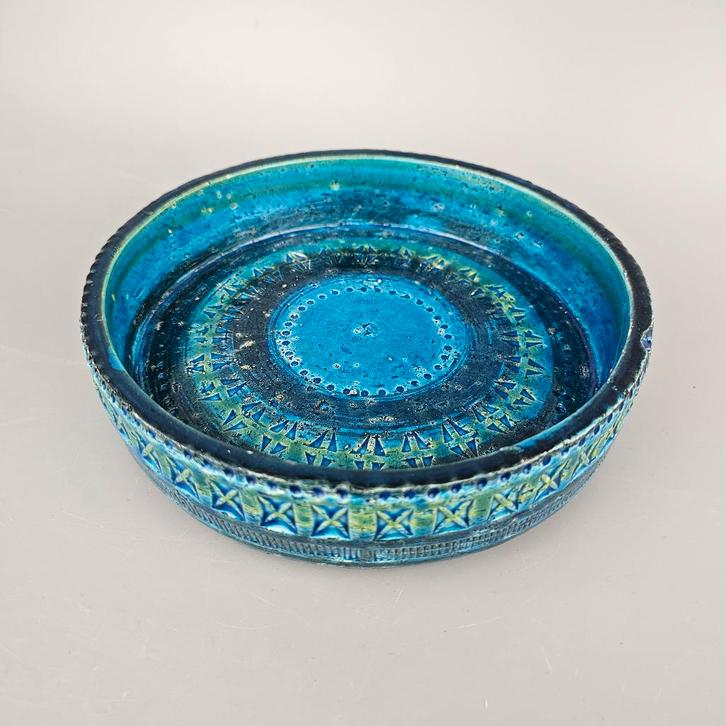 vintage ronde schaal gemaakt door Bitossi Decor "Rimini Blue, Antiek en Kunst, Antiek | Vazen, Ophalen of Verzenden