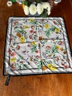 Mooie H&M sjaal met bloemenprint, Ophalen of Verzenden, Zo goed als nieuw