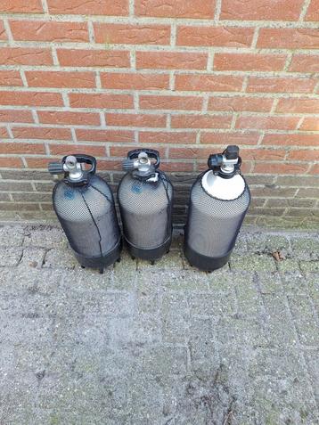 3x 12l duikfles uit de keur 100€ of 40€ p/st