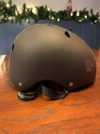 Skatehelm - stuntstep helm, Ophalen of Verzenden, Zo goed als nieuw, Bescherming