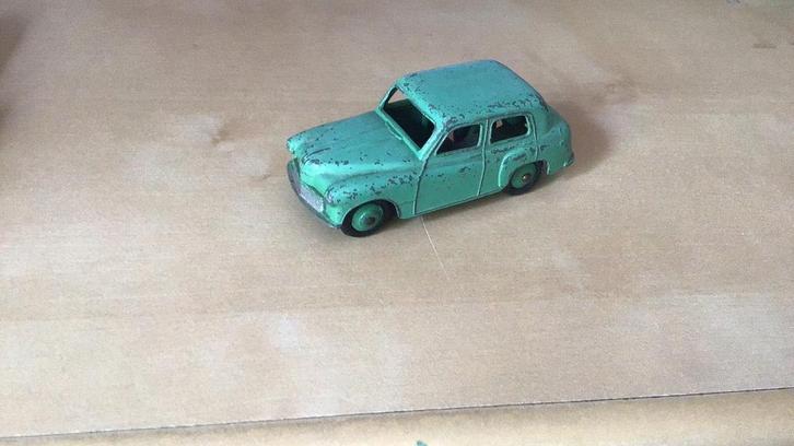 DINKY TOYS HILLMAN MINX LICHT BESPEELD DAAR WAS DIE VOOR, Hobby en Vrije tijd, Modelauto's | 1:43, Gebruikt, Auto, Dinky Toys