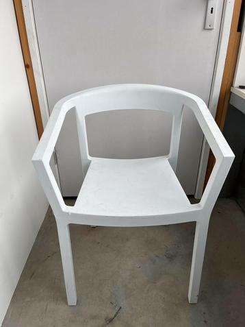 Resol Dd Peach Stoel wit beschikbaar voor biedingen