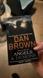 Dan Brown - Angels & Demons, Ophalen of Verzenden, Zo goed als nieuw