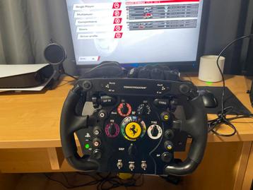 Thrustmaster t300 beschikbaar voor biedingen