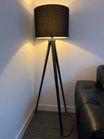 Trio Light 2 vloerlamp Goossens nieuwprijs €139, Huis en Inrichting, Lampen | Vloerlampen, Ophalen, Zo goed als nieuw