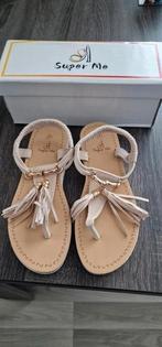 206)Te koop nieuw beige ibiza sandalen maat 39, Super me, Beige, Nieuw, Sandalen of Muiltjes