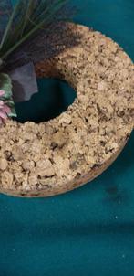muurhanger kunstbloemen op kurkrand, Huis en Inrichting, Woonaccessoires | Wanddecoraties, Ophalen of Verzenden, 'T Olde Gre-j