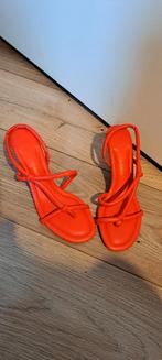 nieuwe slippers met hakje, rood, H&M, Nieuw, Rood, Sandalen of Muiltjes