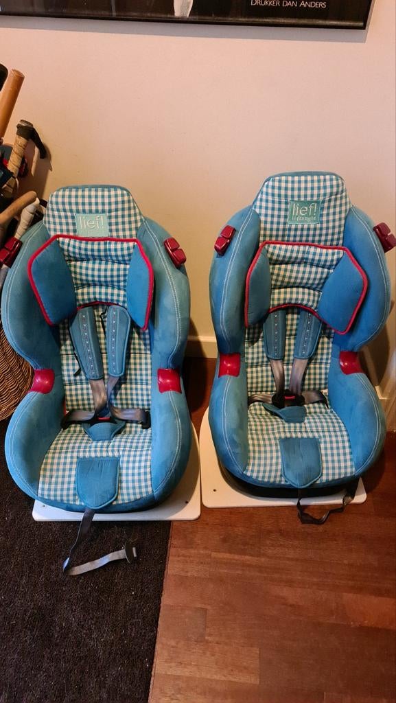 Lief autostoeltje - 9-25 kilo - eentje is er nog te koop, Overige merken, Autogordel, 15 t/m 36 kg, Ophalen of Verzenden