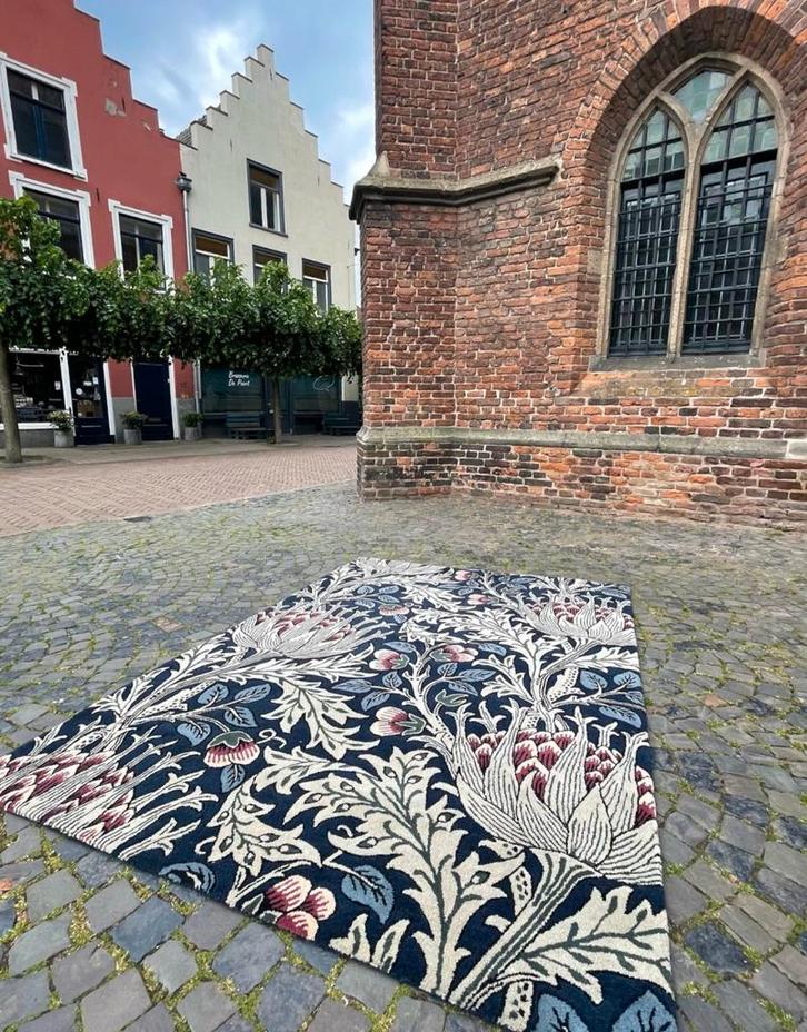 Brink en Campman Morris & Co tapijt Artichoke Mineral, Huis en Inrichting, Stoffering | Tapijten en Kleden, Nieuw, 200 cm of meer