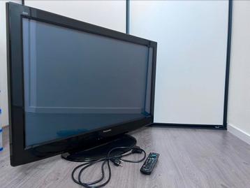Breedbeeld tv. Panasonic Viera 42 inch beschikbaar voor biedingen