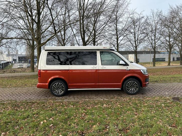 Volkswagen Transporter T6 Camper 4 Persoons BENZINE Automaat, Caravans en Kamperen, Campers, Bedrijf, tot en met 4, Buscamper of Camperbus