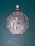 Zilveren hanger boogschutter, Ophalen of Verzenden, Zo goed als nieuw, Kruis of Symbool, Zilver