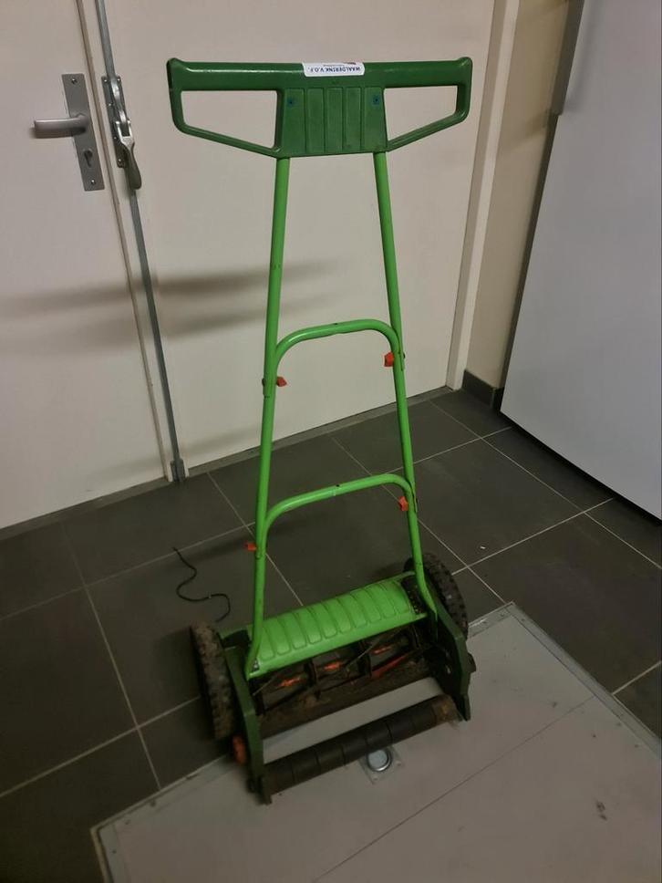 DEGELIJKE KOOIMAAIER | LOOPMAAIER | GRASMAAIER KOOIMESMAAIER, Tuin en Terras, Grastrimmers, Zo goed als nieuw, Ophalen of Verzenden