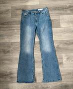 Bershka flared jeans maat 40, Blauw, Zo goed als nieuw, W30 - W32 (confectie 38/40), Bershka