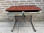 Lessenaar vintage bureau, Kinderen en Baby's, Kinderkamer | Tafels en Stoelen, Ophalen, Gebruikt