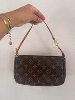 Louis Vuitton pochette accessoires, Sieraden, Tassen en Uiterlijk, Tassen | Damestassen, Ophalen of Verzenden, Zo goed als nieuw