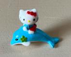 Hello kitty op dolfijn 3,5cm, Ophalen of Verzenden, Zo goed als nieuw