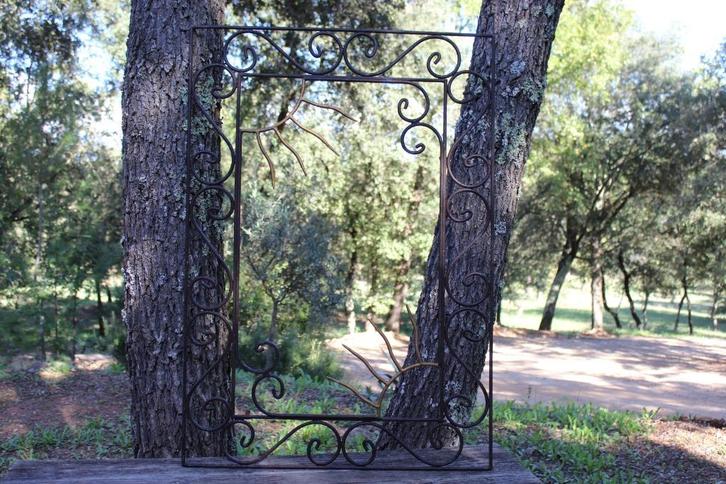 Brocante - Grote smeedijzeren sierlijst!, Huis en Inrichting, Woonaccessoires | Lijsten, Gebruikt, Metaal of Aluminium, Ophalen of Verzenden