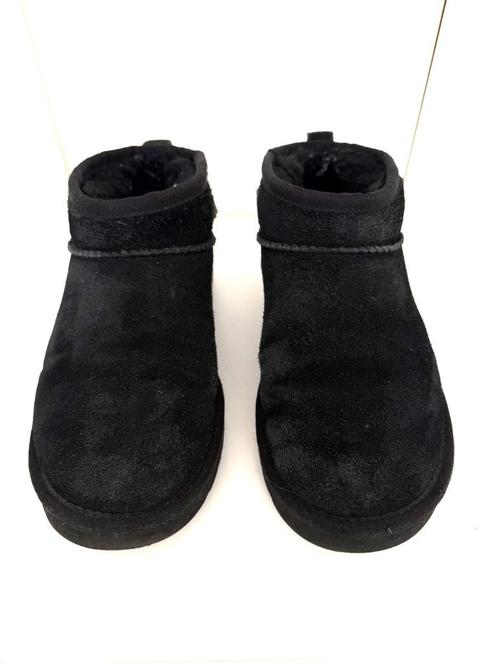 UGG W Classic Ultra Mini Chains - maat 36, Kleding | Dames, Schoenen, Gedragen, Lage of Enkellaarzen, Zwart, Ophalen of Verzenden