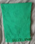 groene sjaal, Ophalen of Verzenden, Zo goed als nieuw, Maat 46/48 (XL) of groter, Sjaal