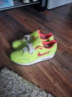 Nike Air Max 1 -  Neon 44, Ophalen of Verzenden, Gedragen, Overige kleuren, Nike