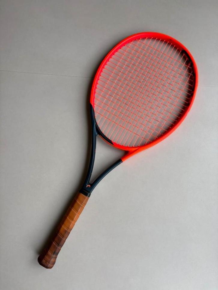 Head Auxetic Radical Pro | Grip L2, Sport en Fitness, Tennis, Zo goed als nieuw, Racket, Head, L2, Ophalen of Verzenden