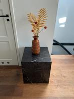 Westwing marmerlook bijzettafel Lesley, Huis en Inrichting, Woonaccessoires | Zuilen en Pilaren, Ophalen of Verzenden, Zo goed als nieuw