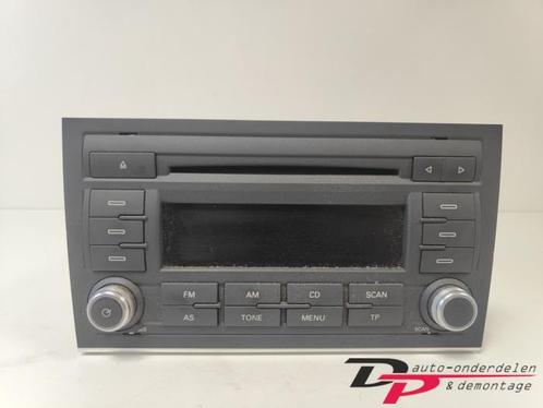 Radio CD Speler van een Seat Exeo, Auto-onderdelen, Elektronica en Kabels, Seat, Gebruikt, 3 maanden garantie, Ophalen of Verzenden