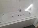 whirlpool bad, Huis en Inrichting, Badkamer | Complete badkamers, Ophalen, Zo goed als nieuw, Met bad