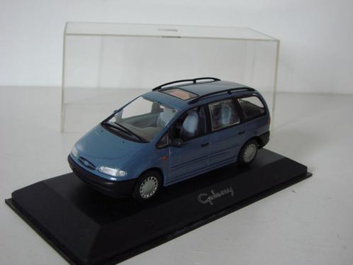 Minichamps Ford Galaxy 1995 nieuw in vitrinedoos, Hobby en Vrije tijd, Modelauto's | 1:43, Nieuw, Auto, MiniChamps, Ophalen of Verzenden