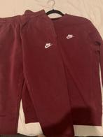 Nike Trainingspak Maat S - Bordeauxrood, Kleding | Dames, Sportkleding, Overige typen, Ophalen of Verzenden, Zo goed als nieuw