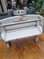 Hand ringer merk Acme, Ophalen, Gebruikt